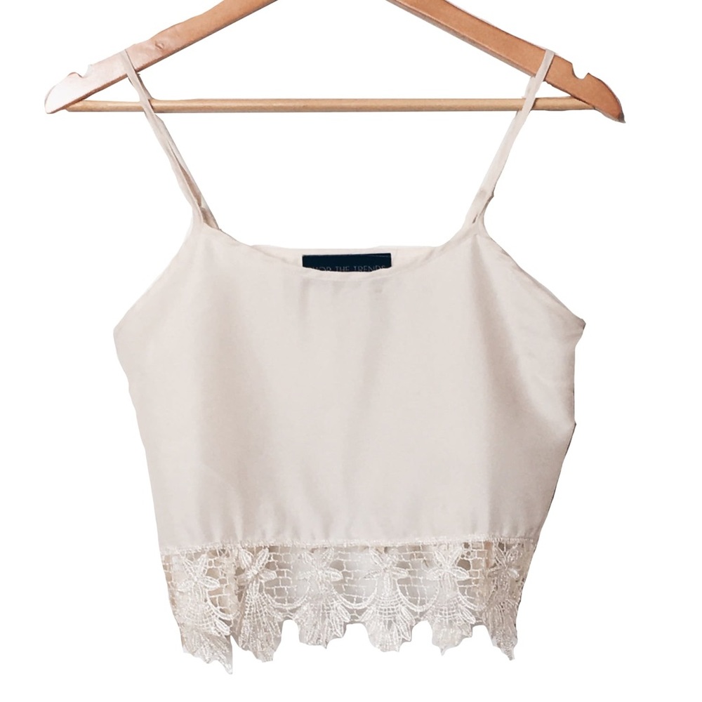 Delicate crop top tank